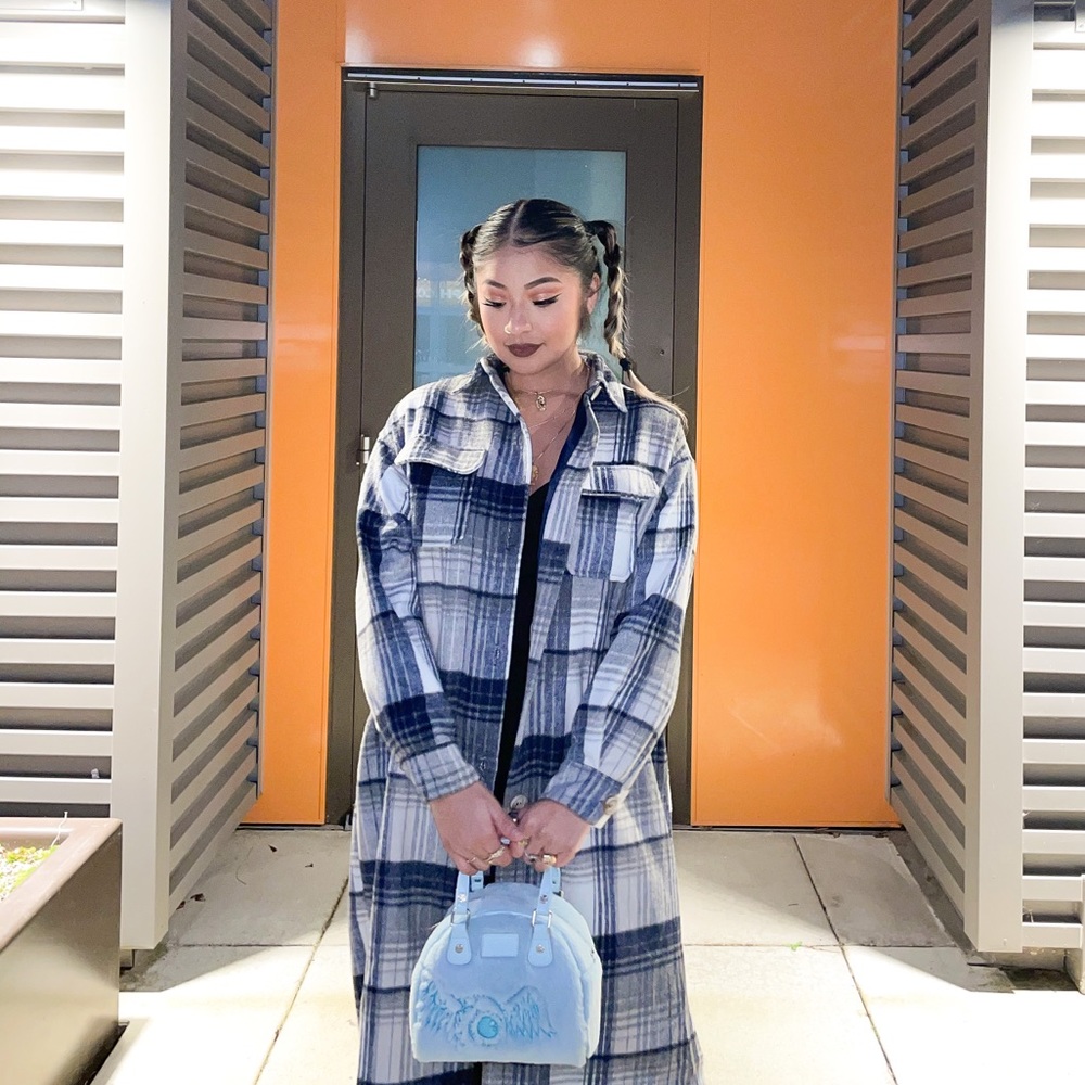 Meet your Posher, Raquel